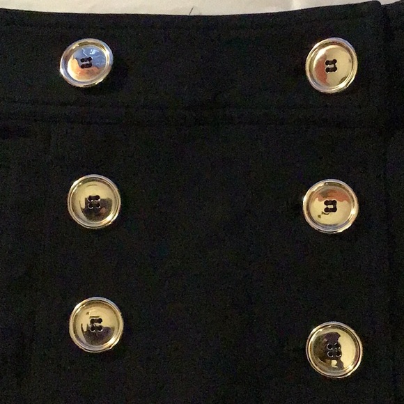 CACHE SIZE 6 BLACK PONTE SHORTS - Picture 14 of 14